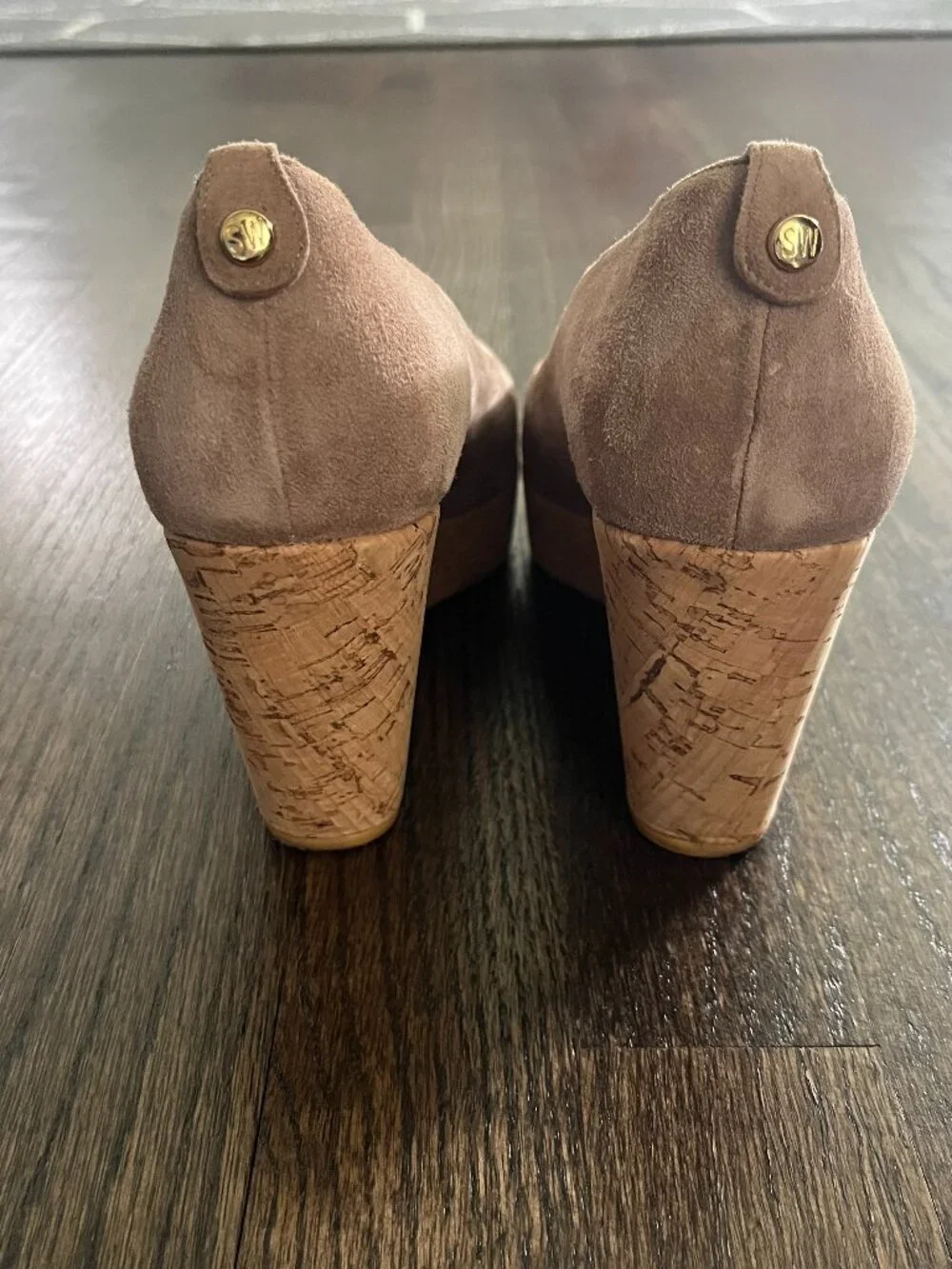 Stuart Weitzman Cork Swoon Taupe Suede Wedge Pumps size 8